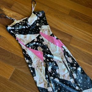 BNWT Forever 21 patch midi dress